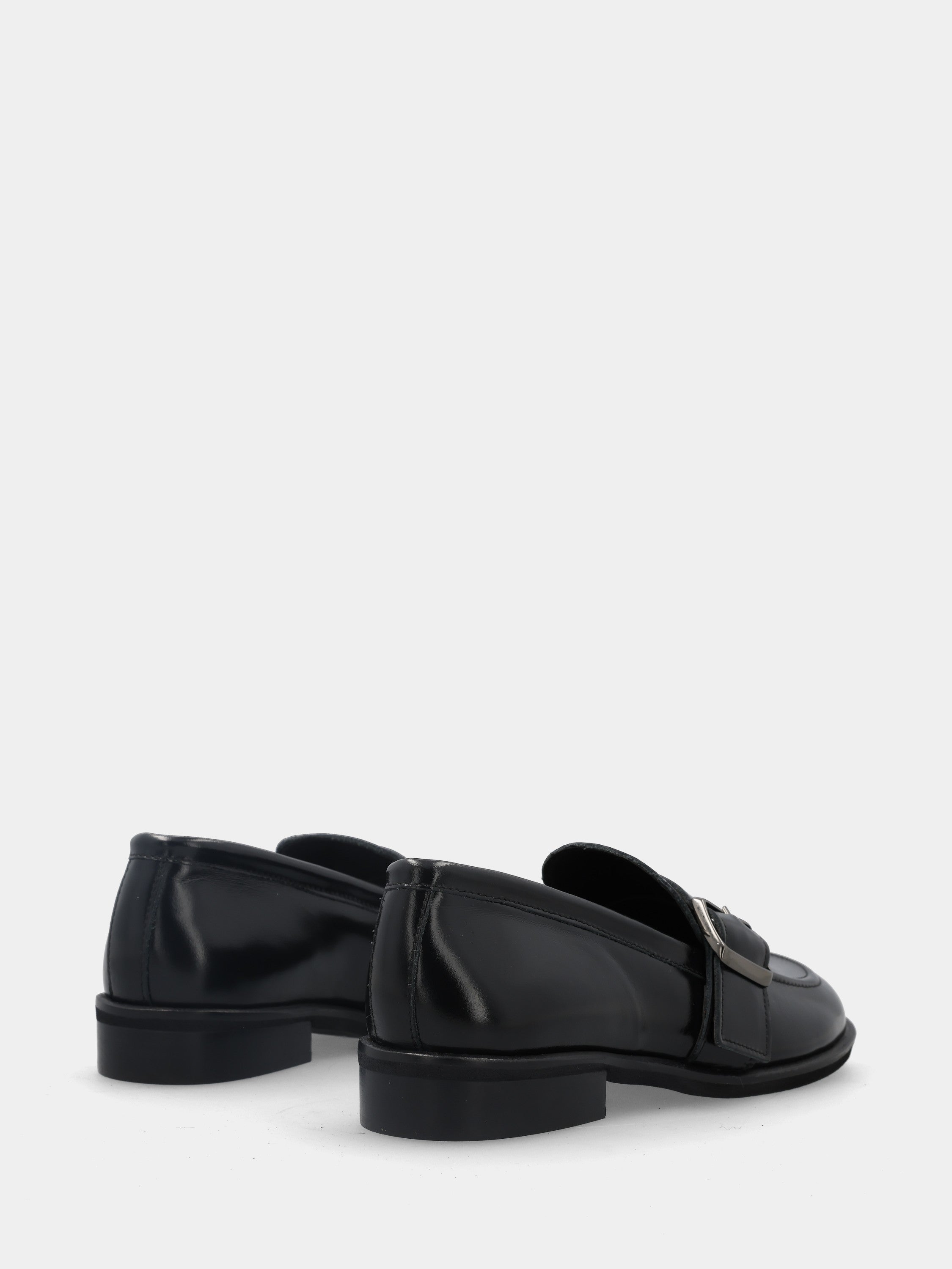 Mocassin en naplak noir avec boucle