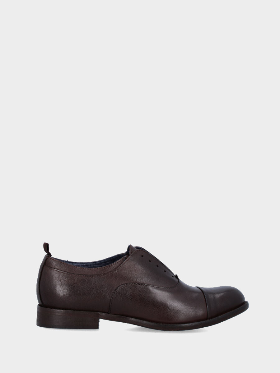 Sandalo monoblocco in vitello rosso con fascia ripiegata