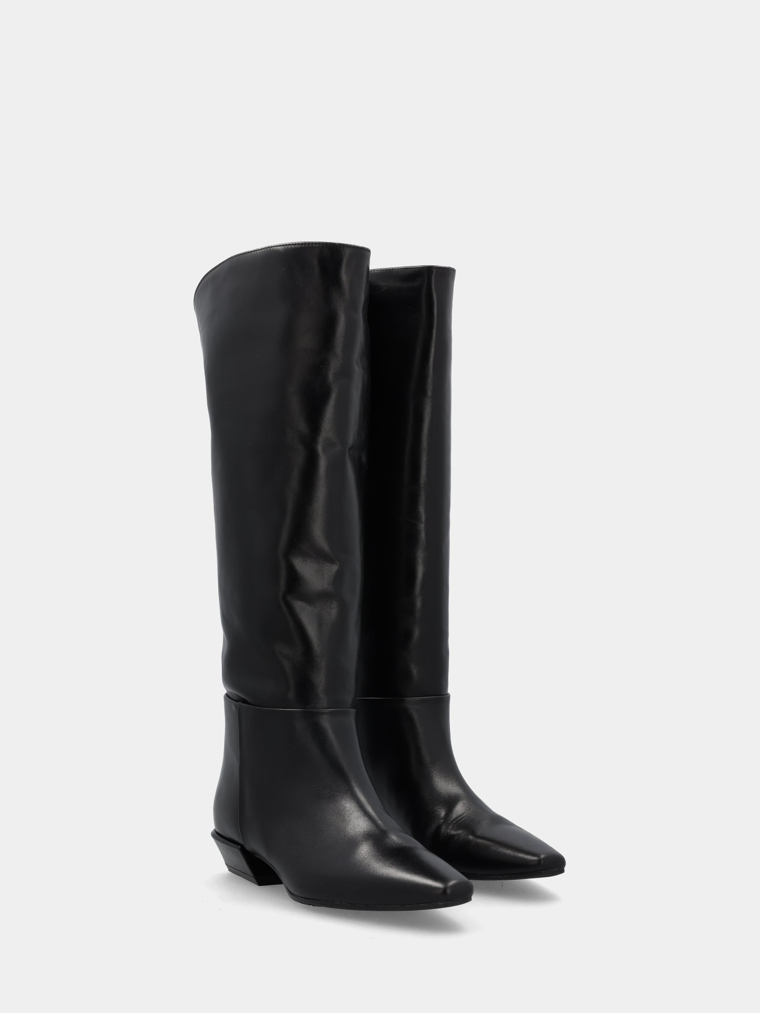 Oxford en cuir de veau noir à bout et tige retournés