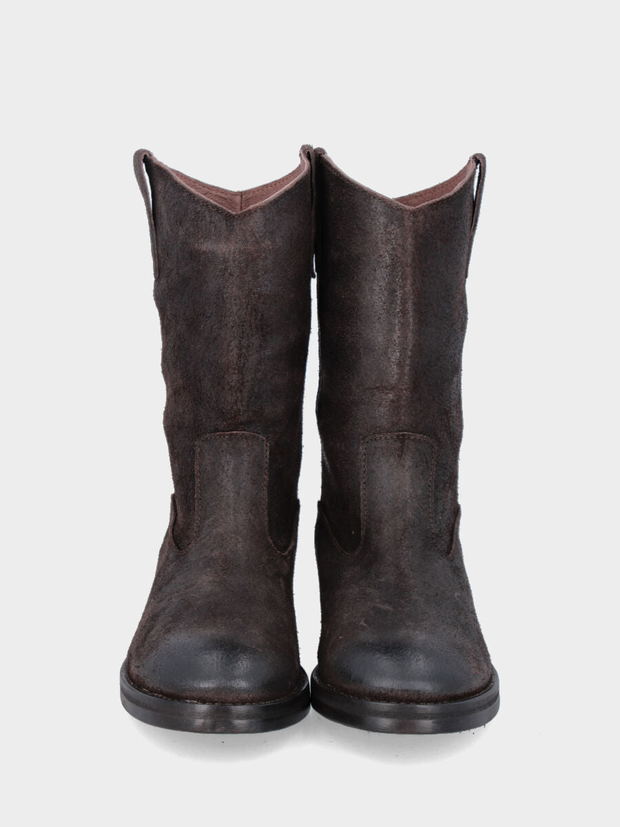 Stivaletto in crosta testa di moro a tubo con tiranti e gambale a tubo