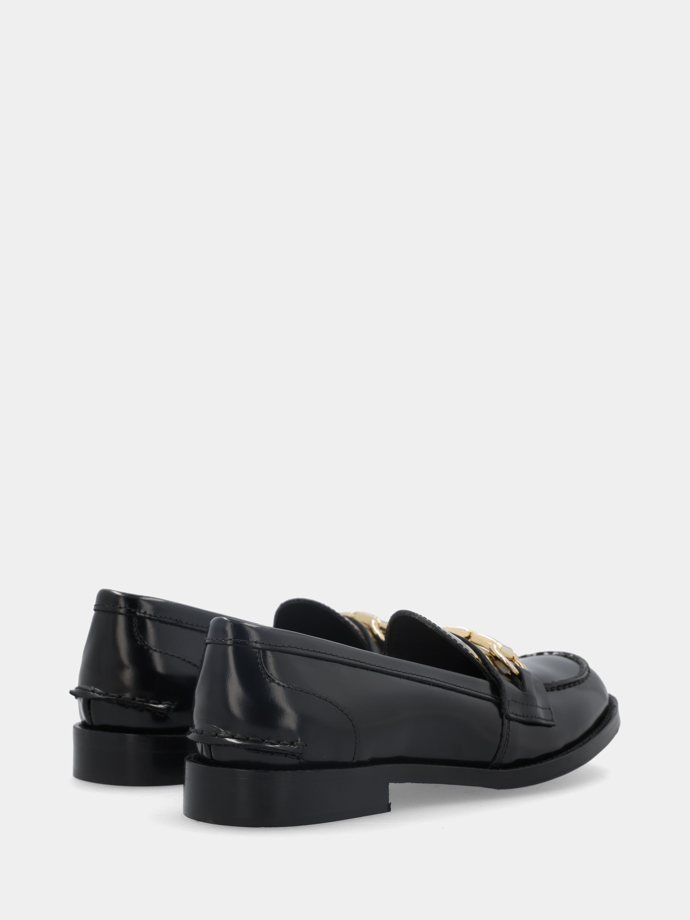 Sandalo monoblocco in vitello rosso con fascia ripiegata