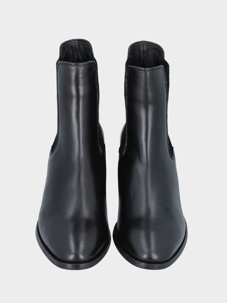 Beatles en nappa noire avec talon bloc enveloppé de cuir