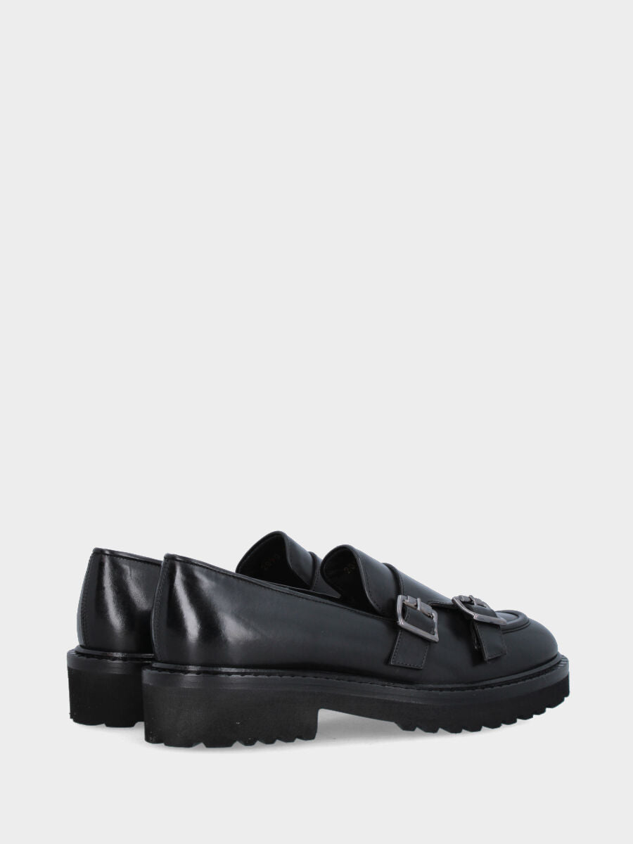 Mocassin en veau noir avec doubles sangles et semelle crantée