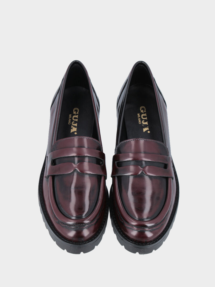 Mocassin en veau bordeaux avec bac ondulé et masque en forme de gueule de lion