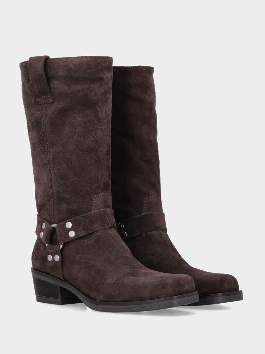 Bottes western en croûte de veau marron foncé avec bout carré et boucles