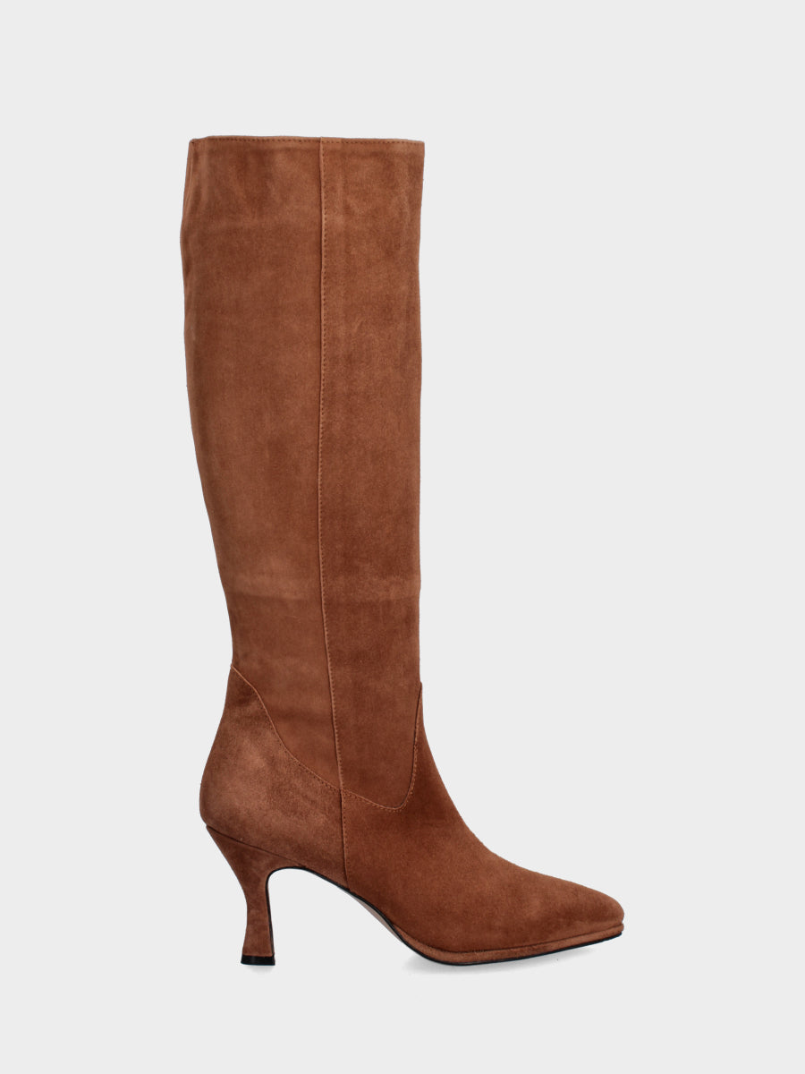 Botte en suède couleur cuir avec talon en forme de calice