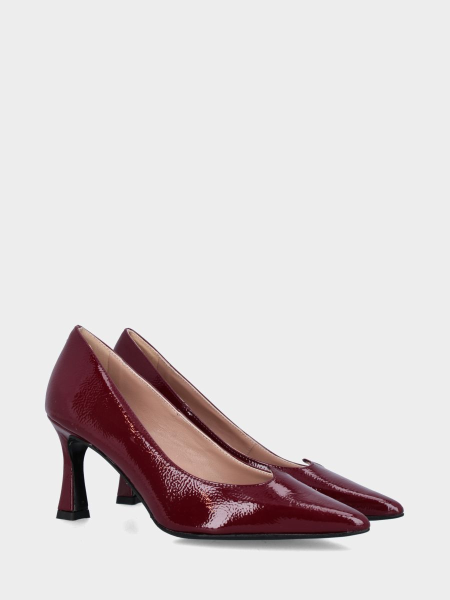 Décolleté in verlux bordeaux con scollo a onde e tacco incavato