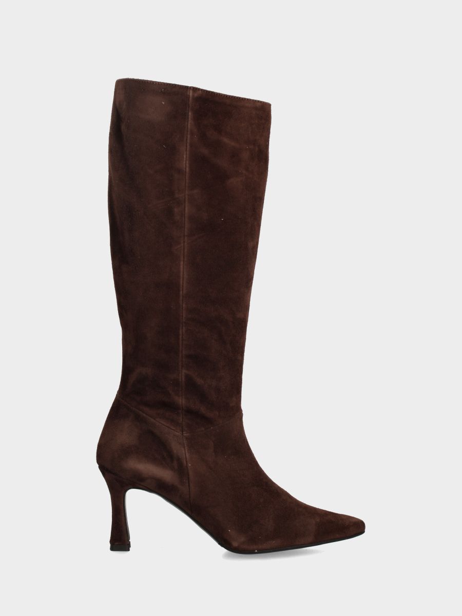 Botte en suède marron foncé avec talon creux en forme de queue