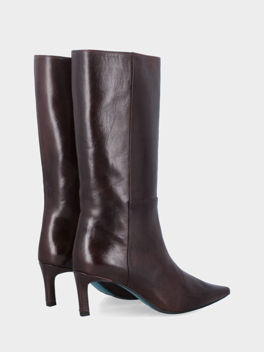Stivale 3/4 in vitello testa di moro con tacco dritto a coda