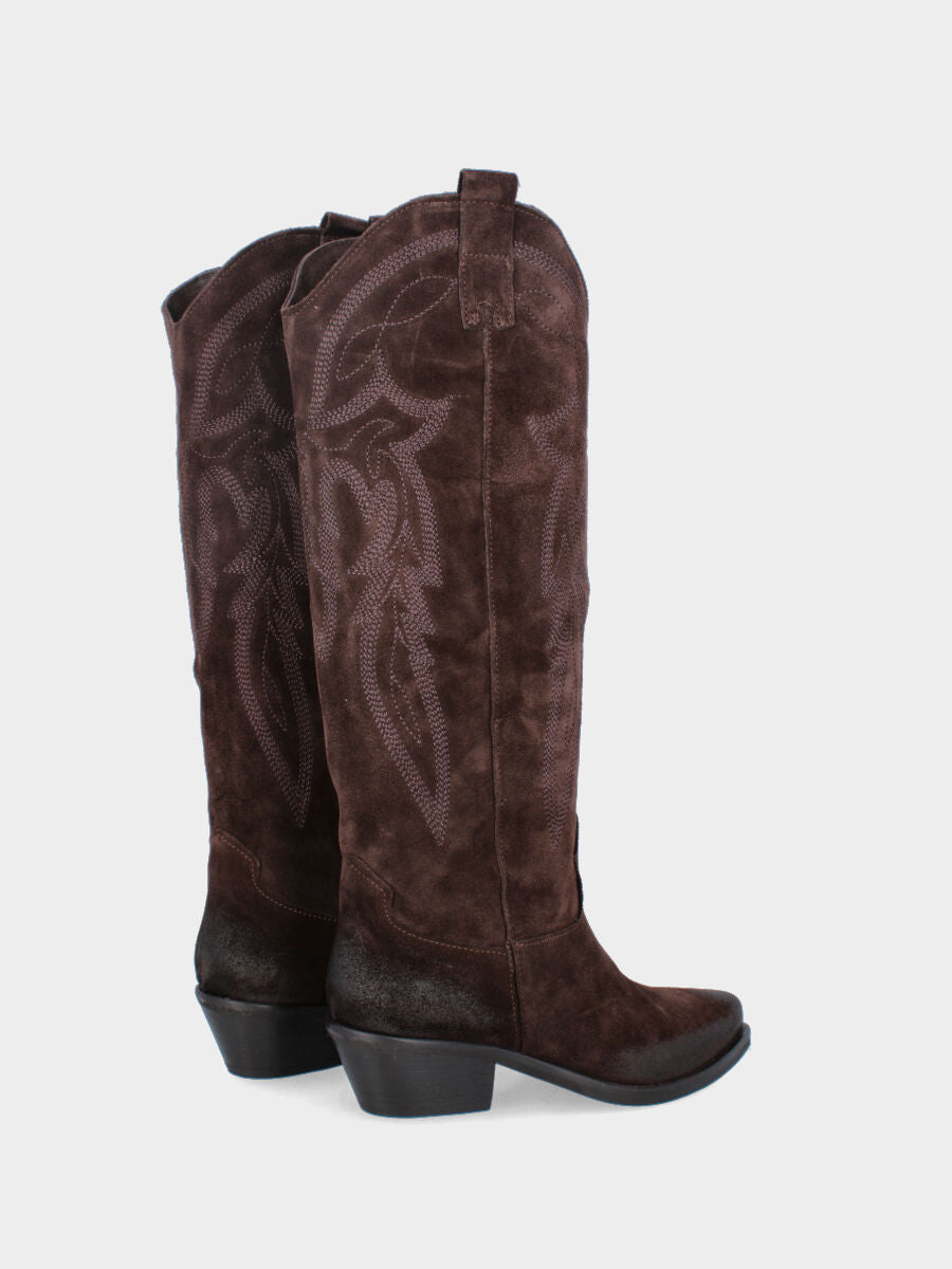 Camperos in velour testa di moro con ricami sul gambale a tubo