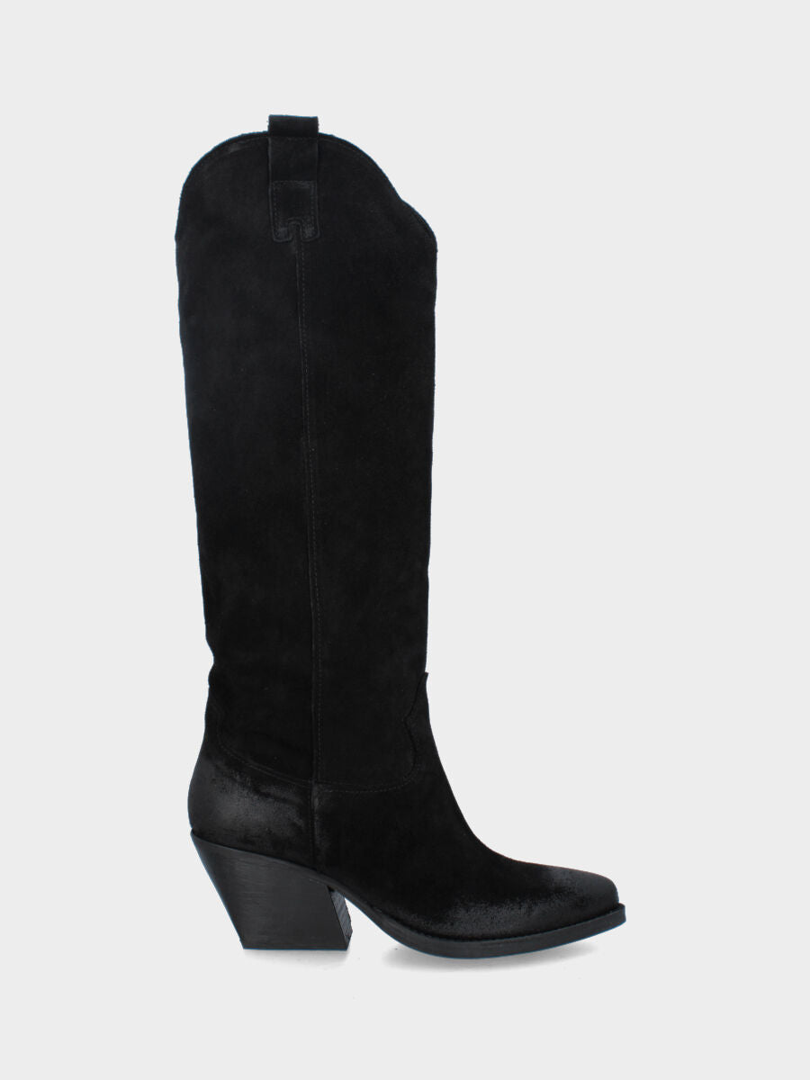 Camperos in velour nero con punta sfilata e tacco alto