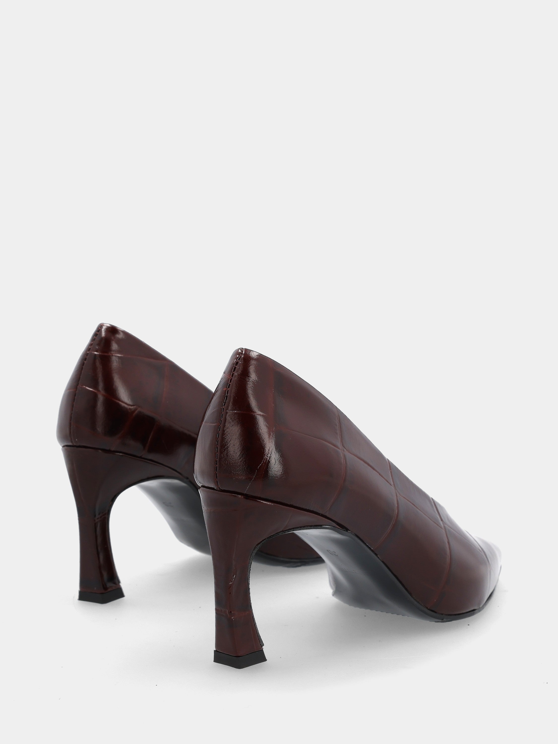 Sandalo monoblocco in vitello rosso con fascia ripiegata