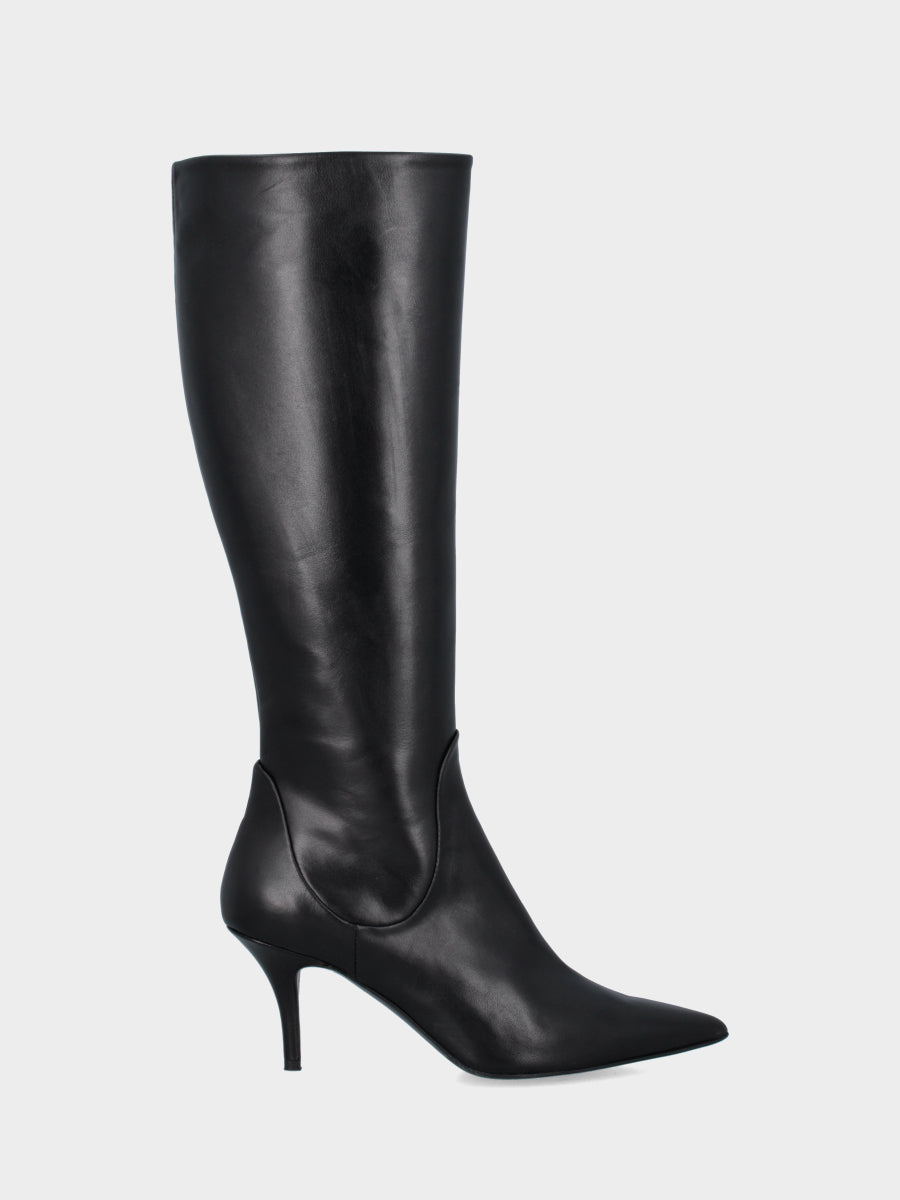 Botte en nappa noire avec talon aiguille en forme de calice