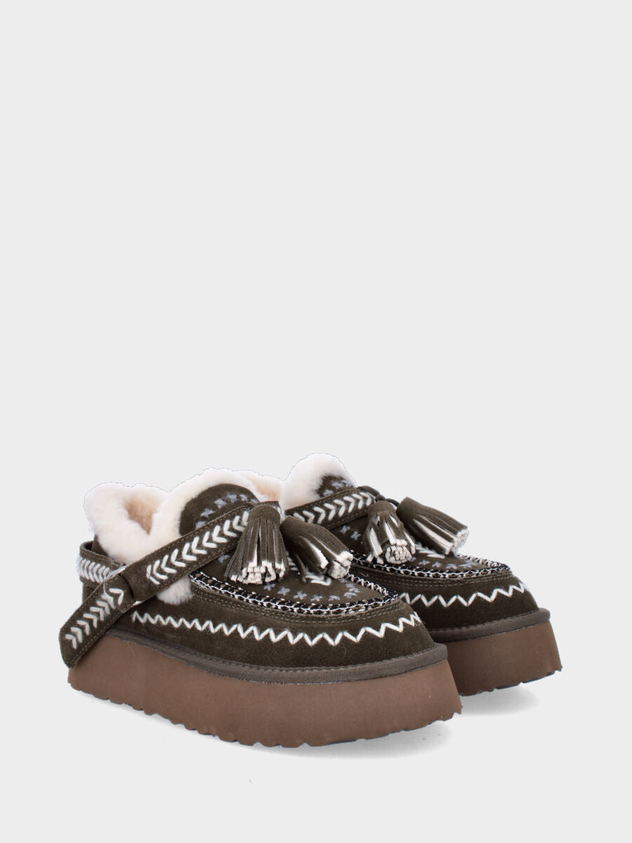 Green split leather sheepskin ankle boot with embroidery and tassels on the strap