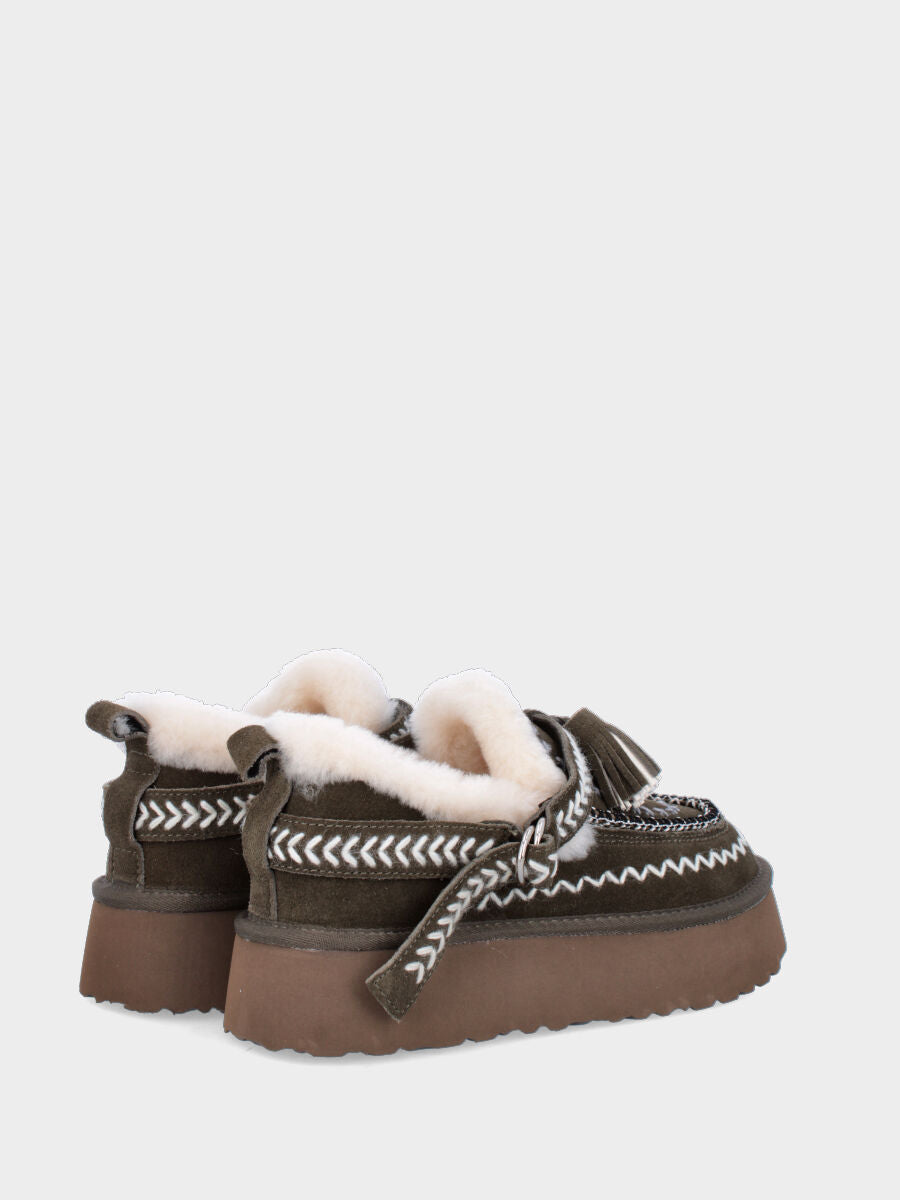 Green split leather sheepskin ankle boot with embroidery and tassels on the strap