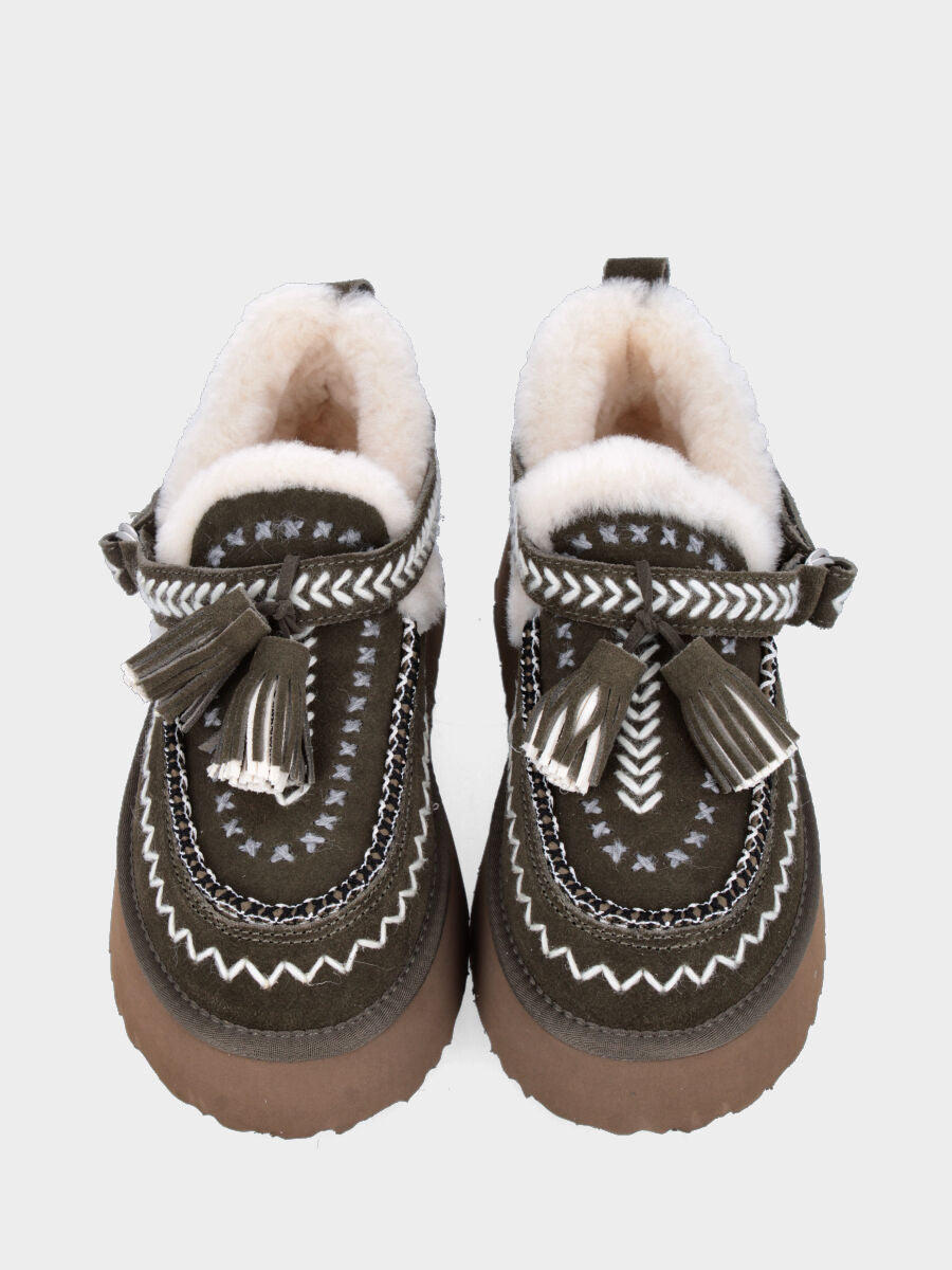 Green split leather sheepskin ankle boot with embroidery and tassels on the strap