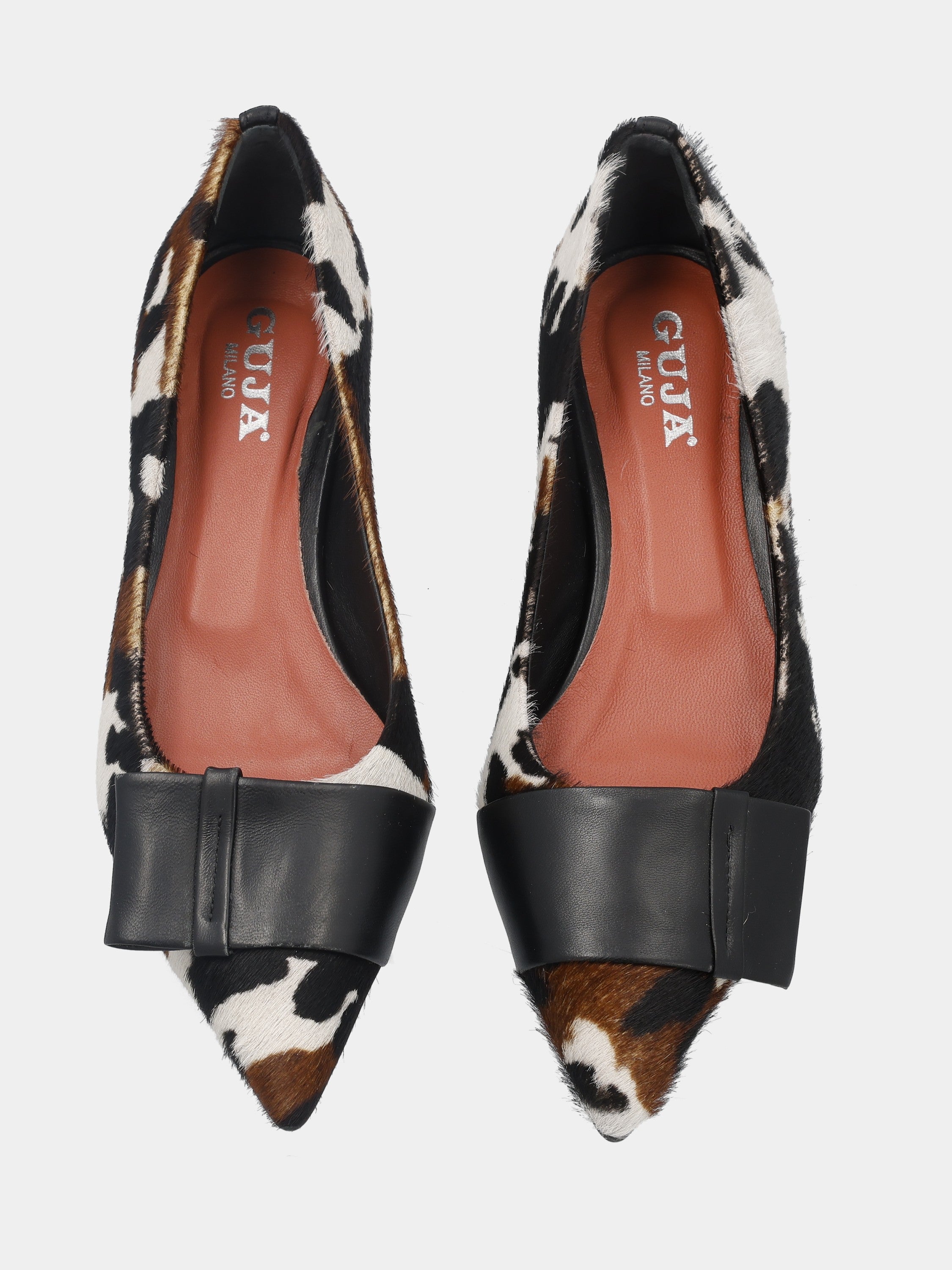 Sandalo monoblocco in vitello rosso con fascia ripiegata