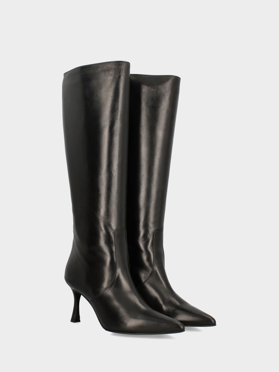 Botte en nappa noire avec talon aiguille