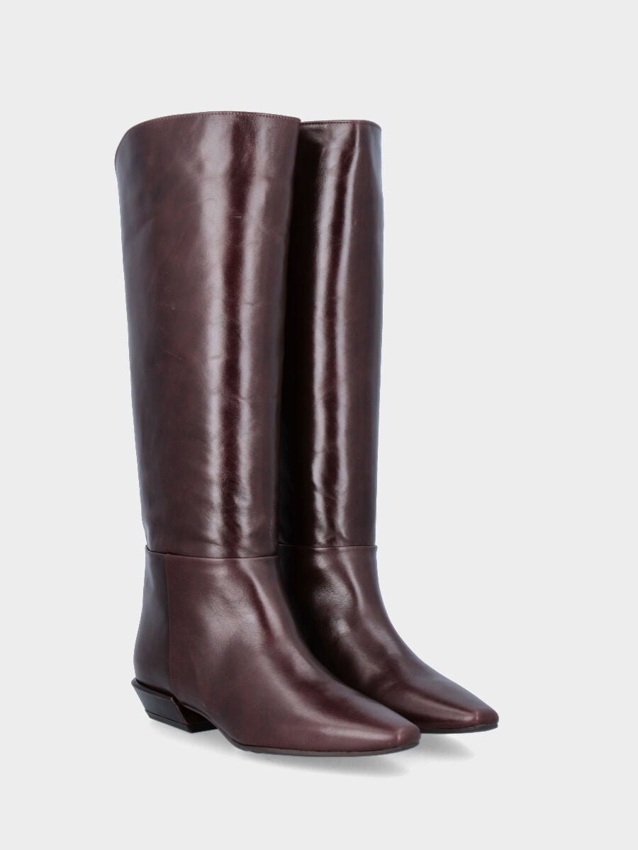 Cowboystiefel aus dunkelbraunem Kalbsleder mit quadratischer Spitze und Blockabsatz