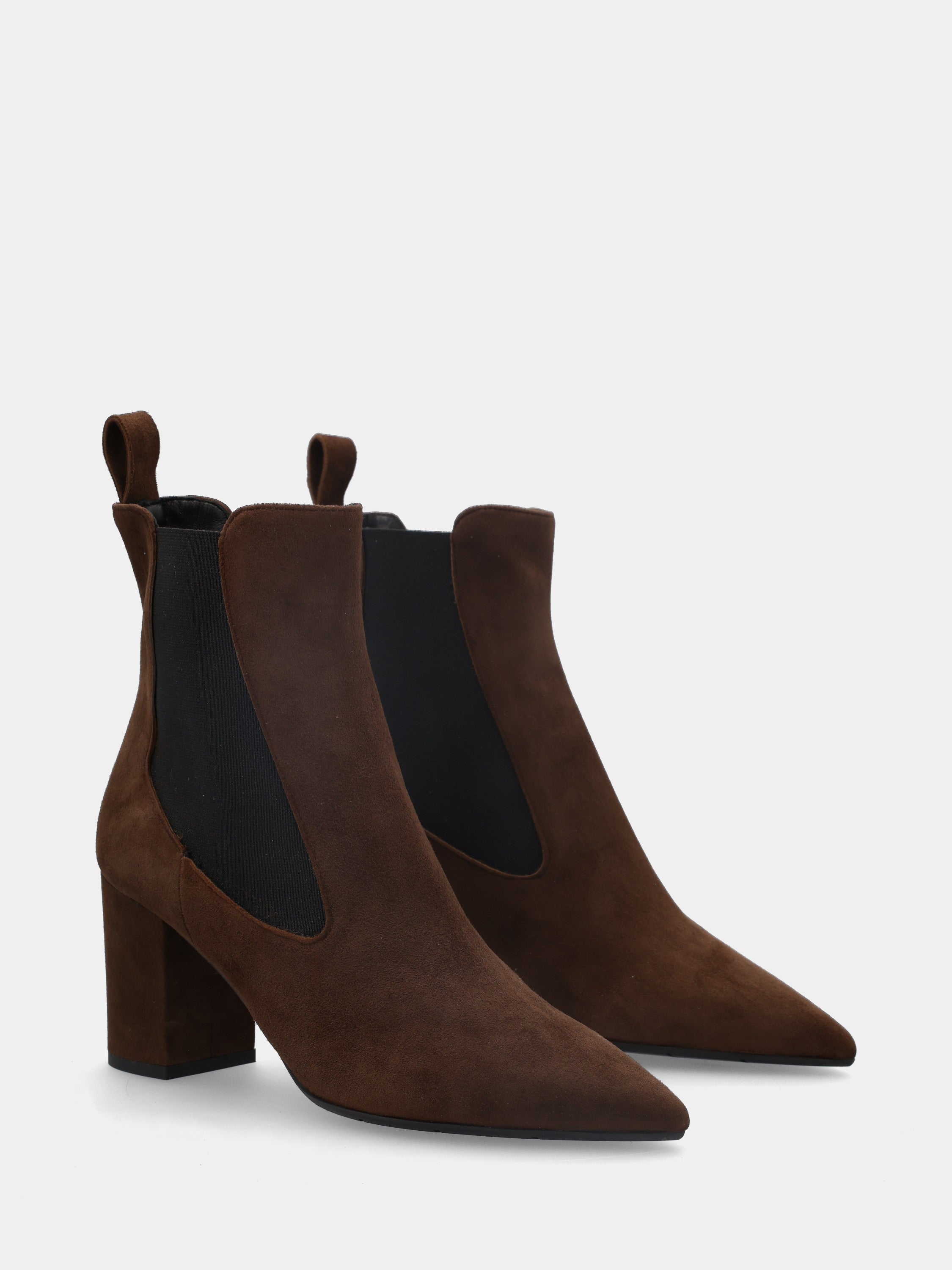 Sandalo monoblocco in vitello rosso con fascia ripiegata