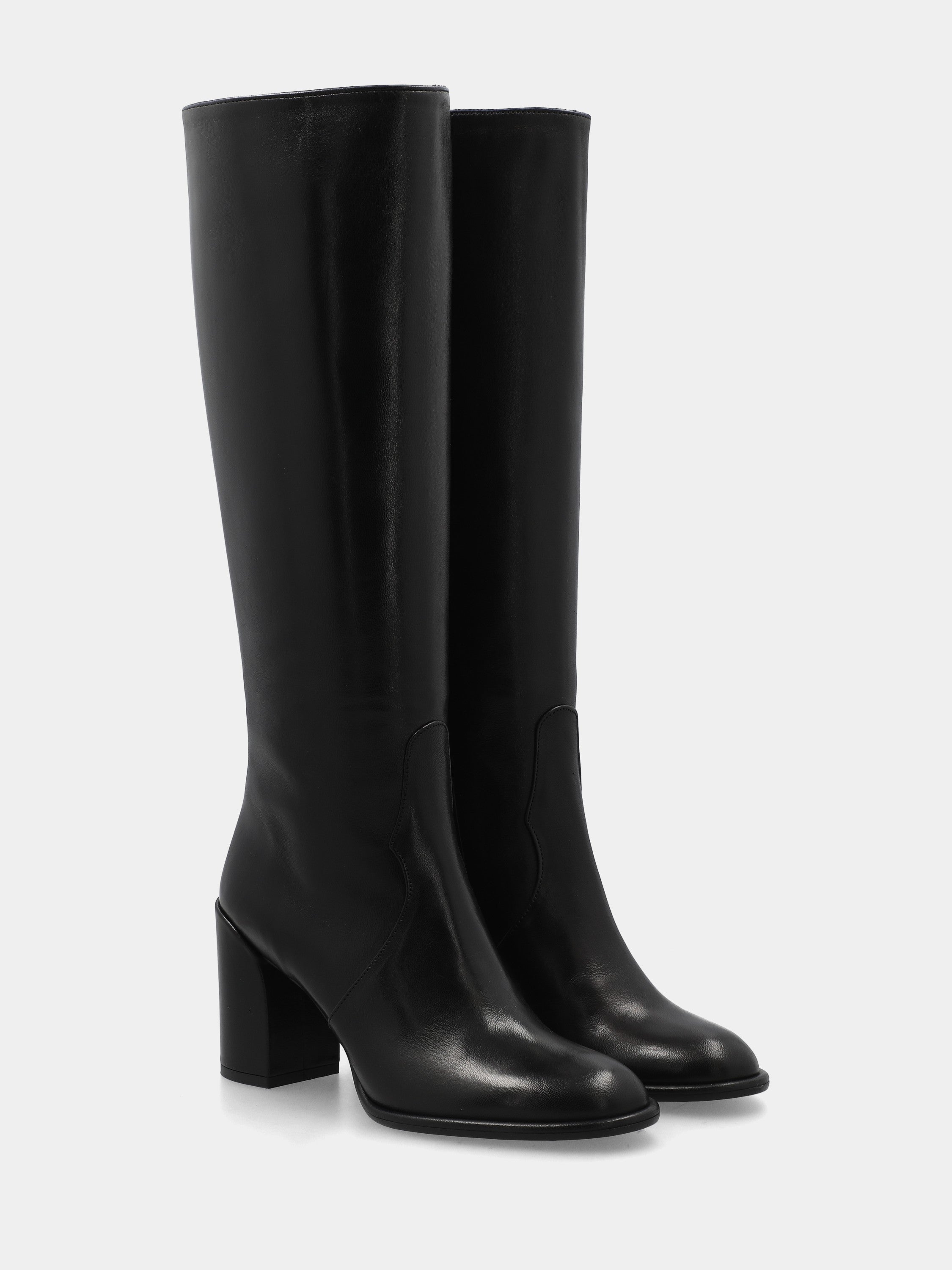 Stivale in nappa nero con tacco 70mm e plateau 10mm