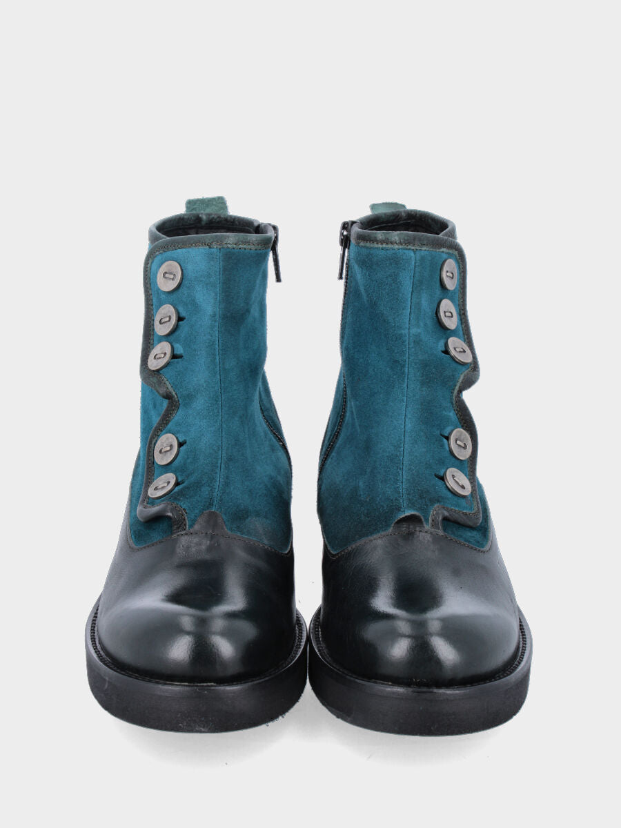 Polacchino in vitello verde petrolio con bottoni metallici e cerniera laterale