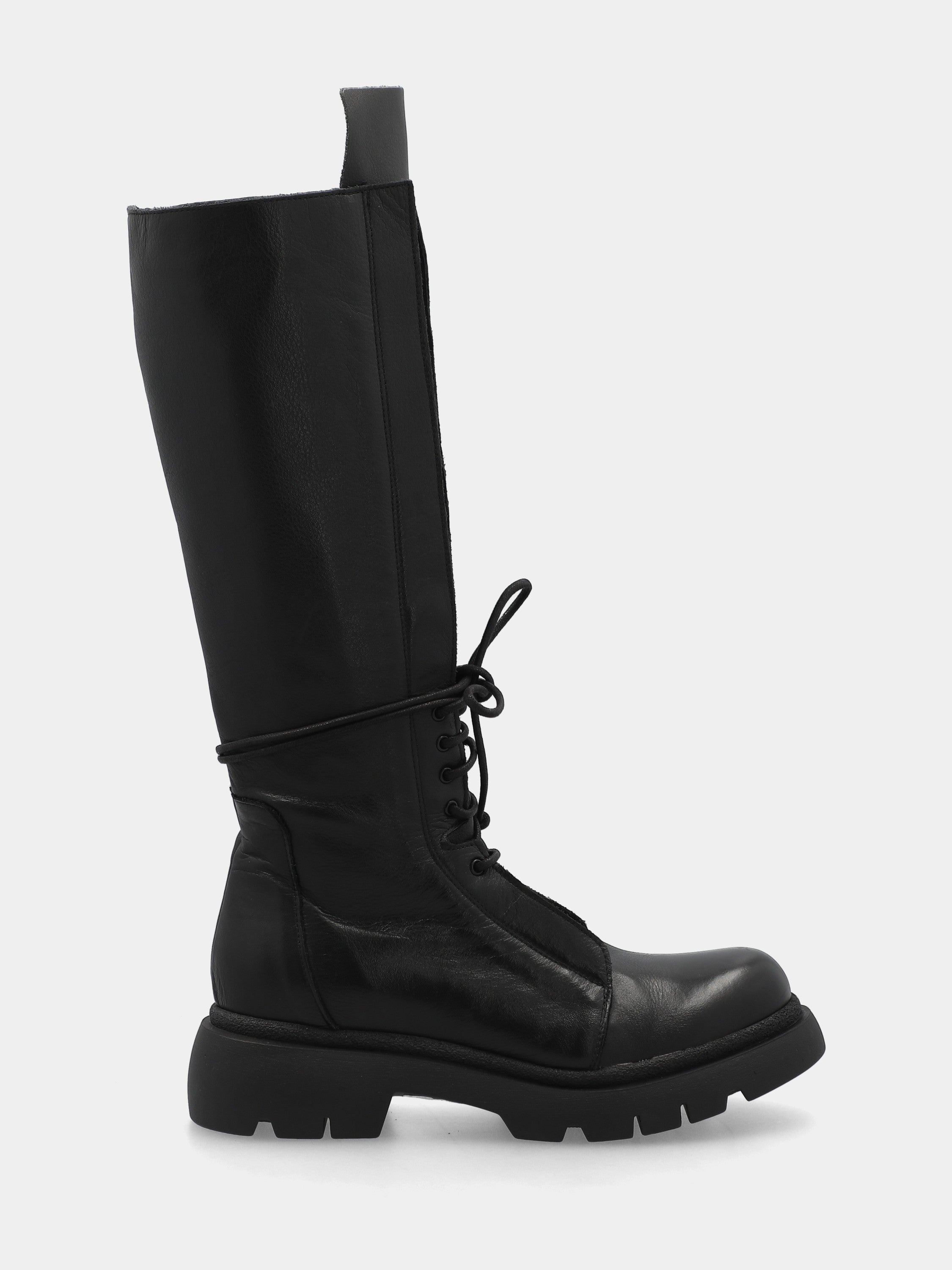 Combat boot in black nappa leather with platform and side zipper