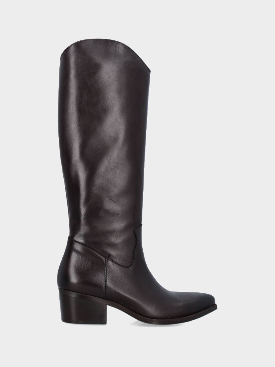 Camperos a stivale in vitello testa di moro con punta sfilata e tacco medio