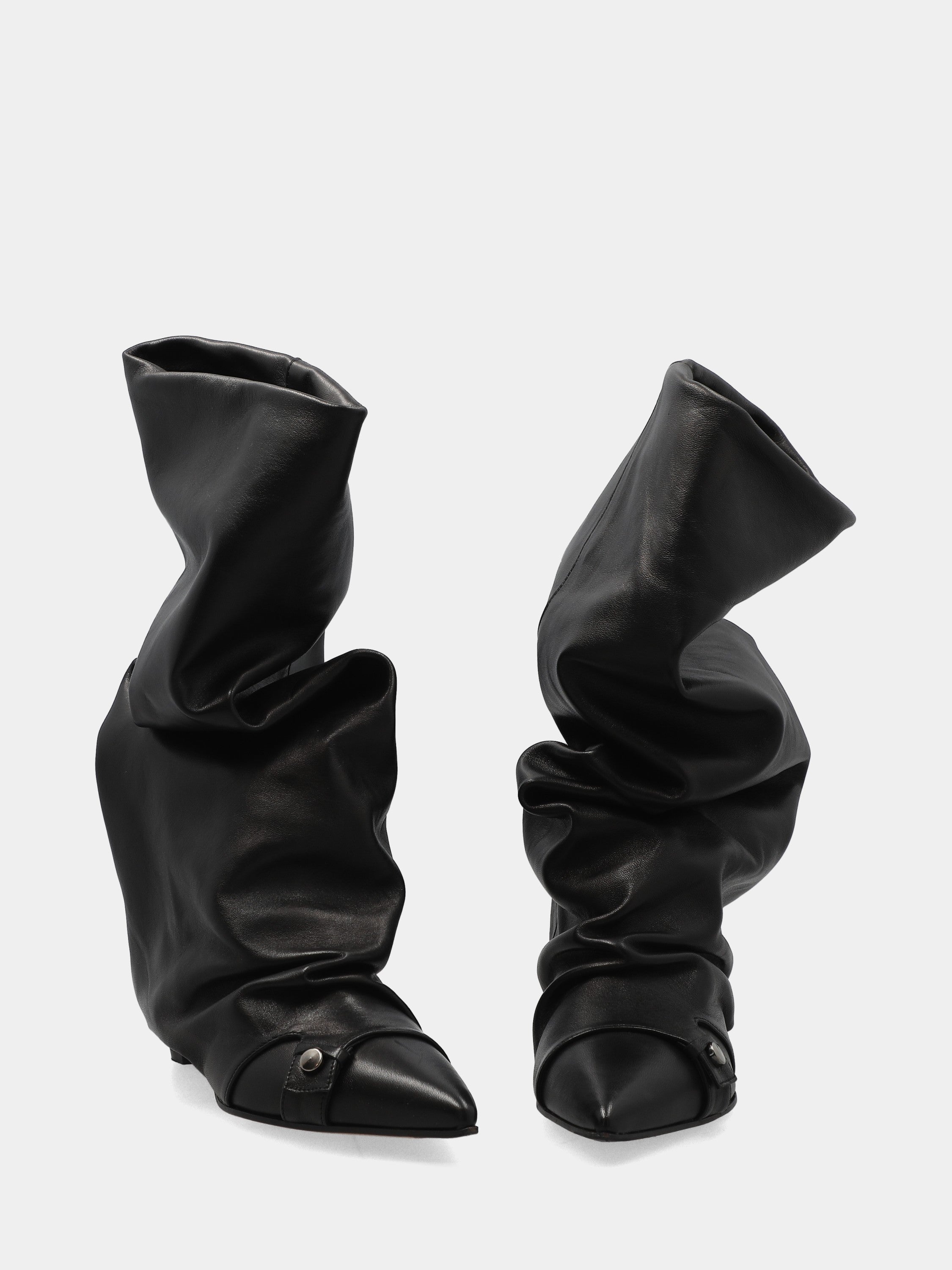 Sandalo monoblocco in vitello rosso con fascia ripiegata