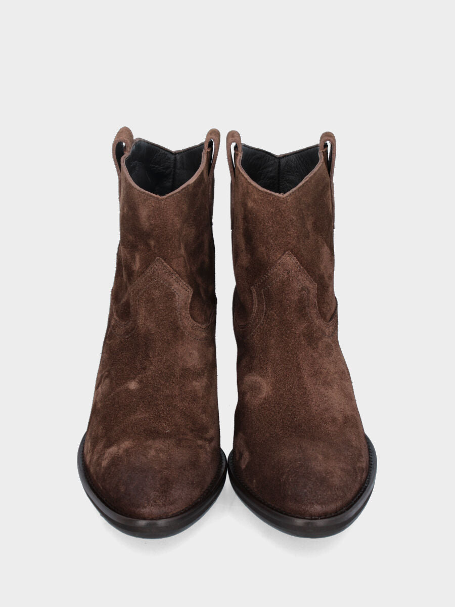 Camperos a stivaletto in velour color cuoio con tacco monoblocco e punta tonda