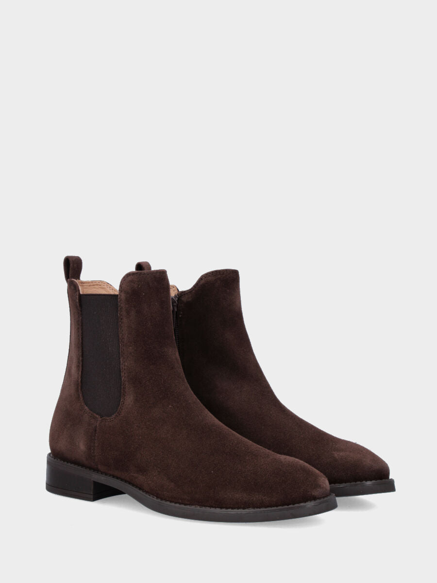 Velour dark brown Beatles with external elastic and internal zipper