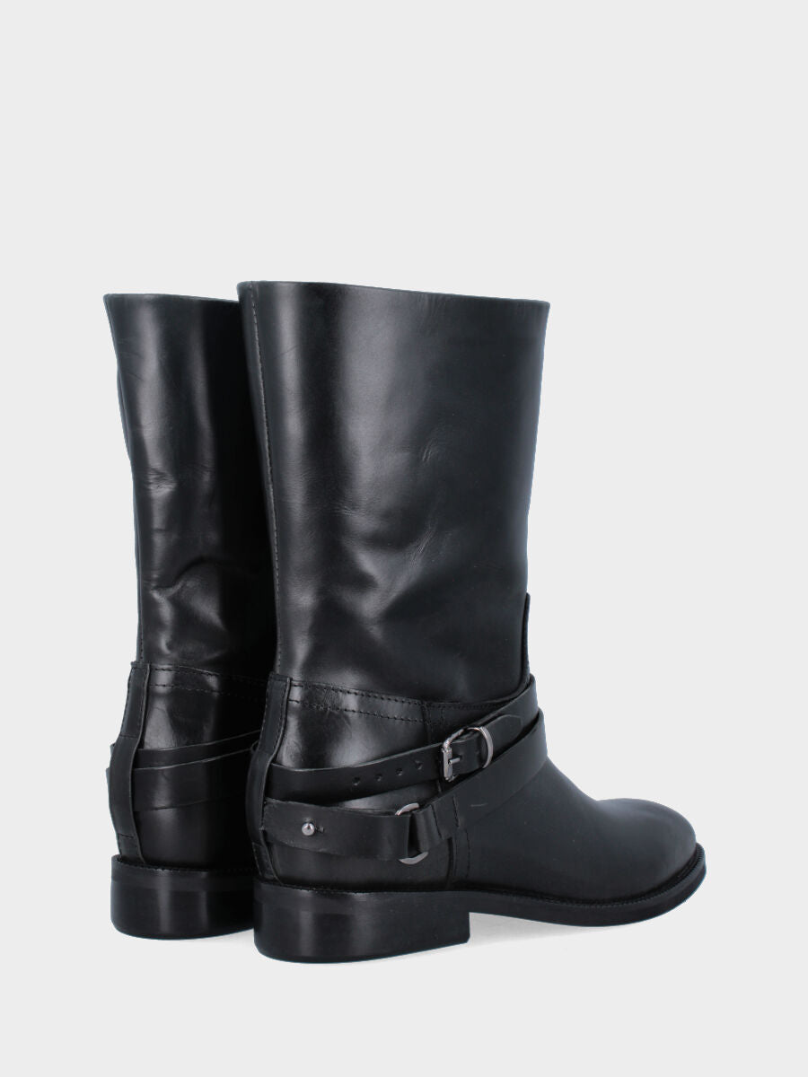 Camperos in vitello nero con cinturini alla caviglia