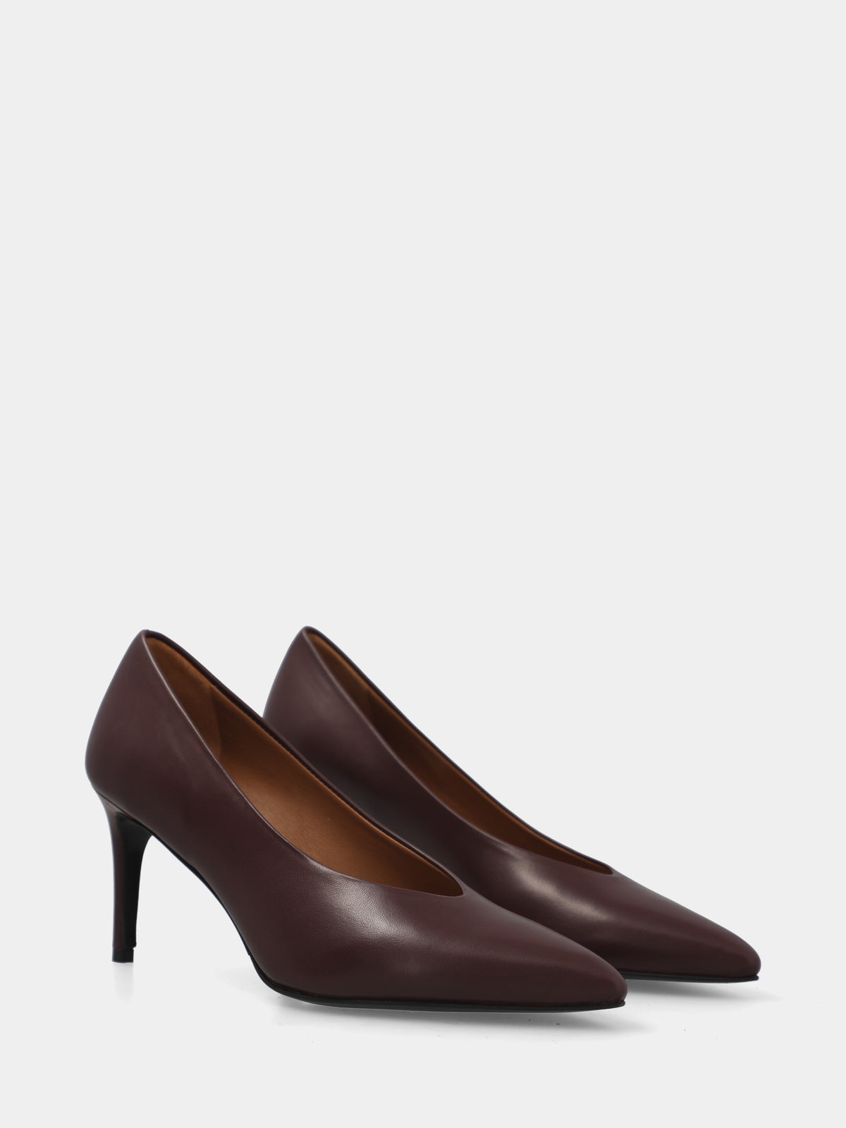 Décolleté in nappa bordeaux con tacco a coda