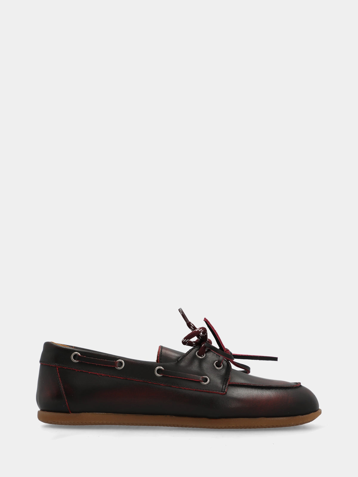 Stringata in vitello bordeaux con doppi lacci