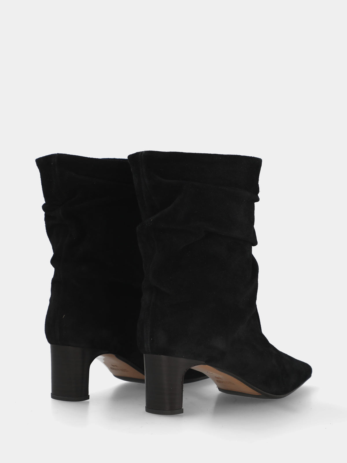 Stivaletto in camoscio nero con pince