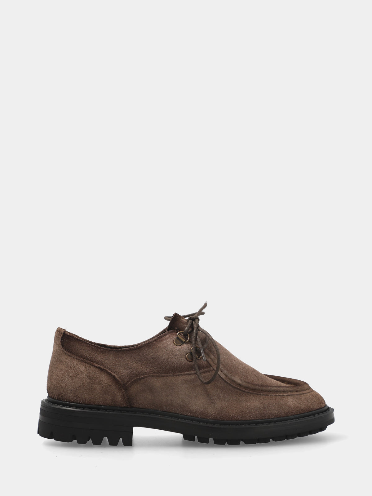 Stringata in velour grigio su suola carrarmato