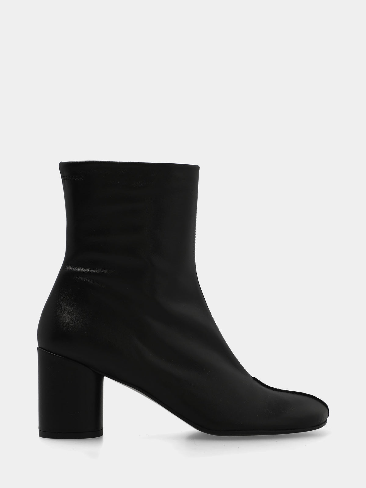 Stivaletto in nappa nera con tacco a blocco