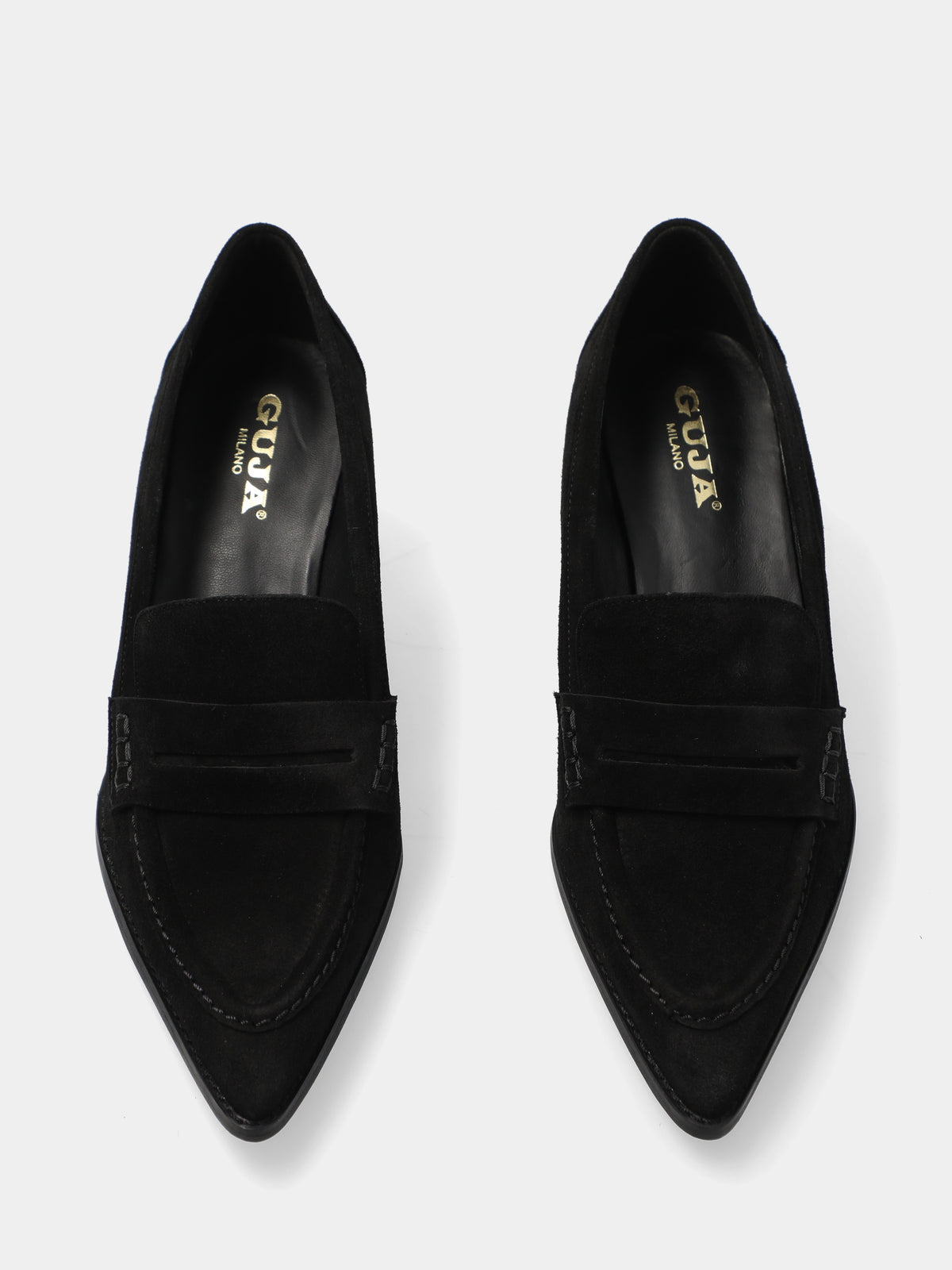 Mocassino in camoscio nero con zeppa incavata