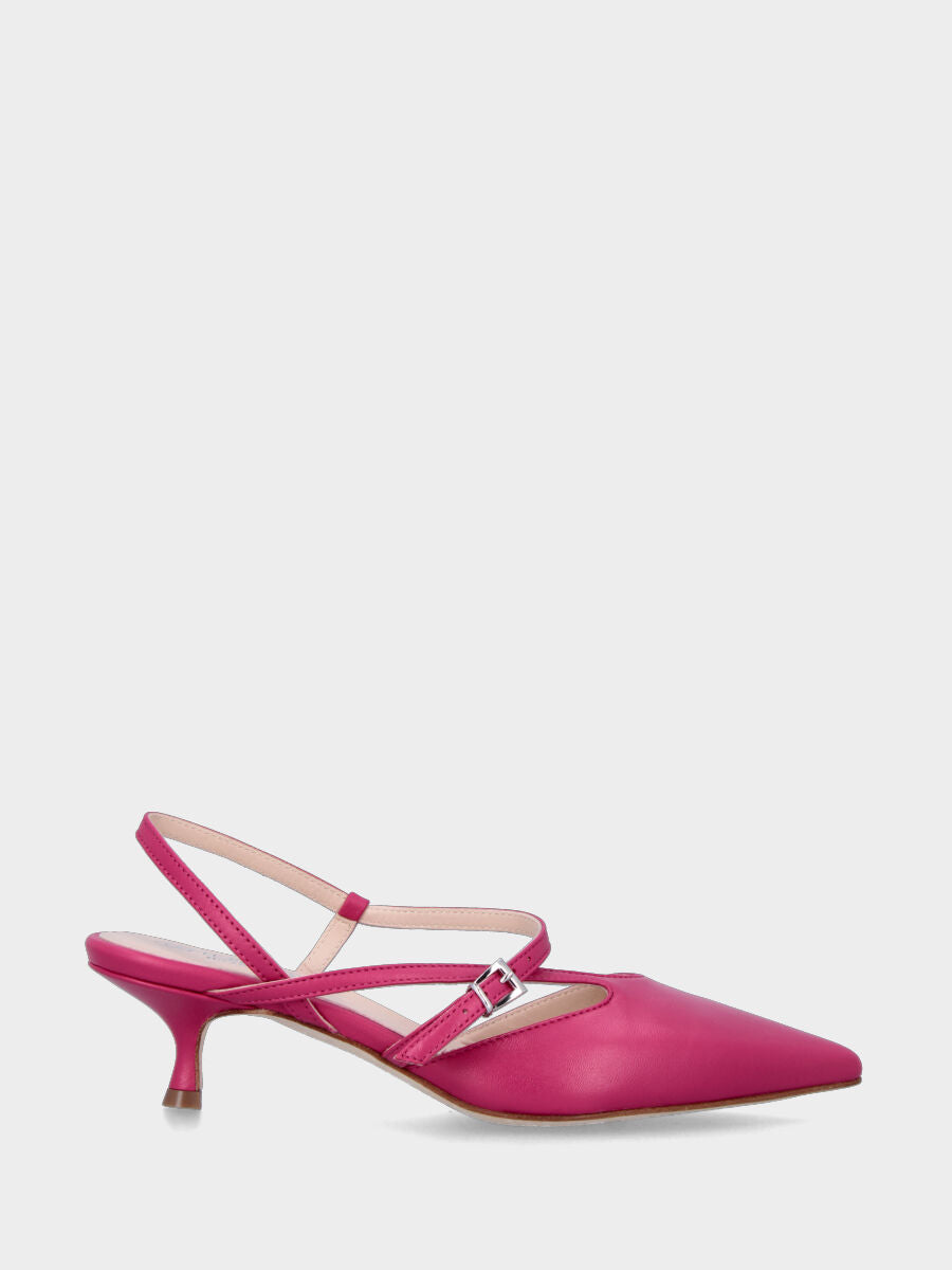 Décolleté fucsia modello slingback in pelle con cinturino al tallone