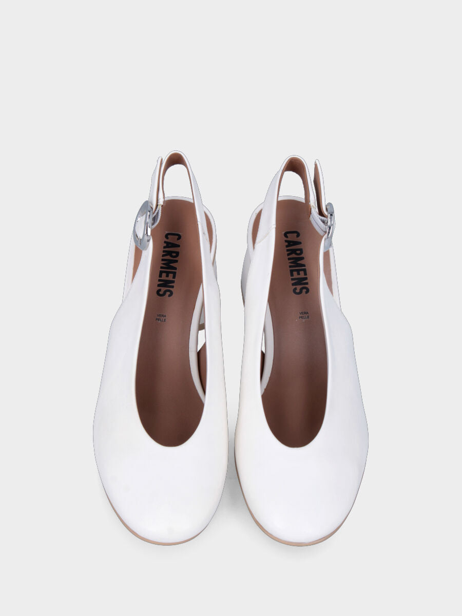 Weiße Leder-Décolleté mit U-Ausschnitt, Slingback-Modell