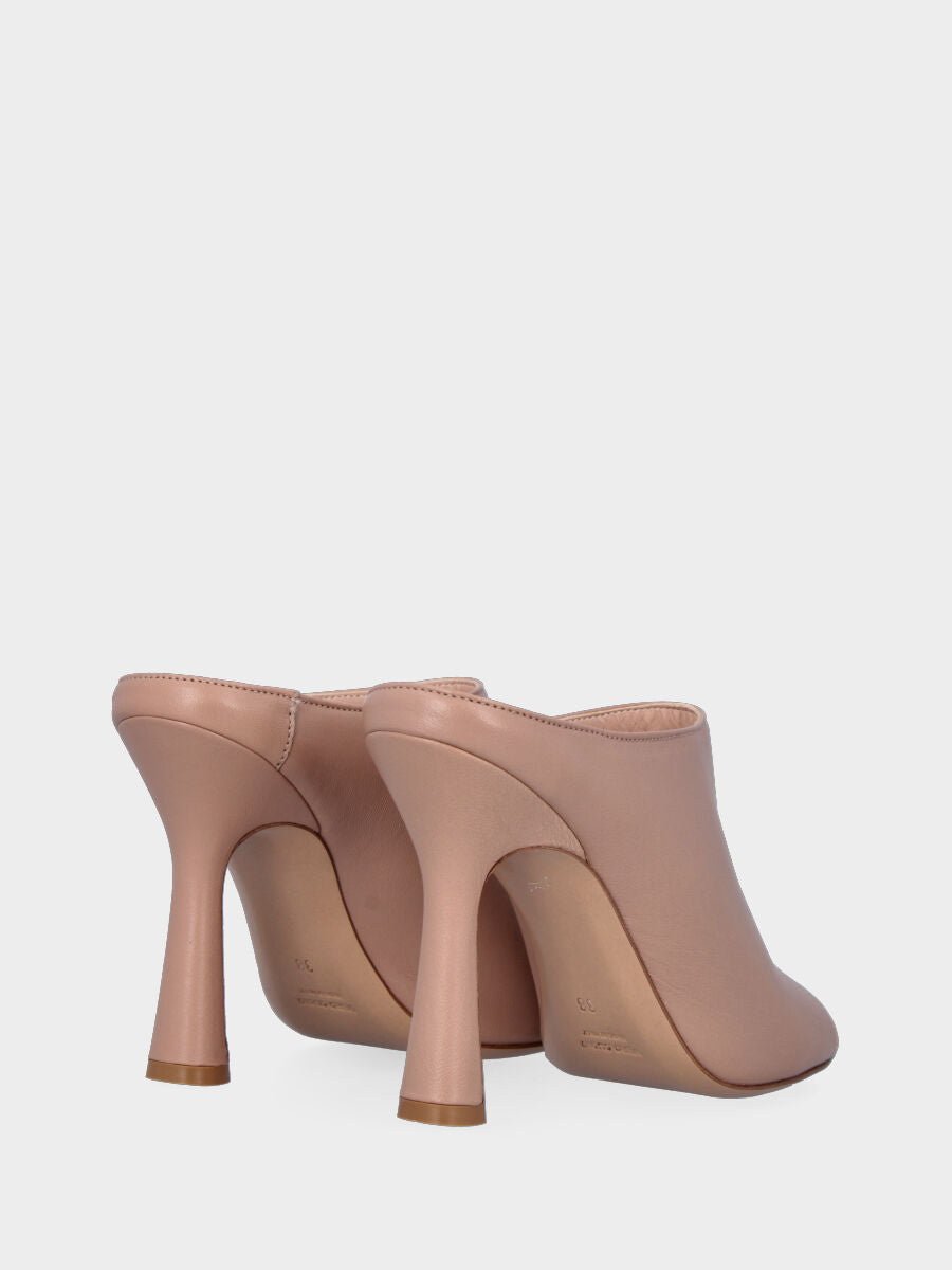 Sabot con tacco nude in pelle aperto in punta