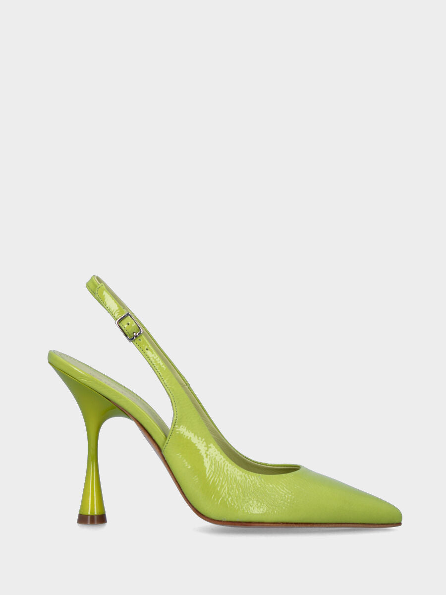 Slingback verde in pelle con tacco sottile e scollo tondo
