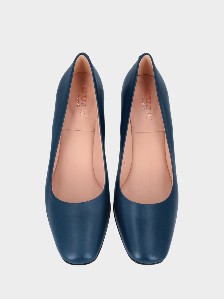 Décolleté blu in pelle con tacco largo