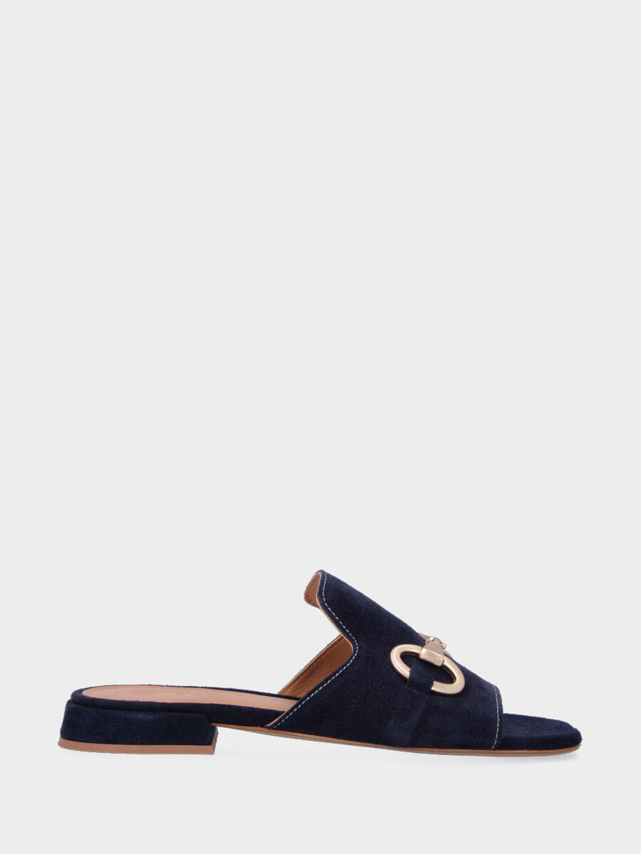 Ciabattina bleue en cuir avec pince métallique