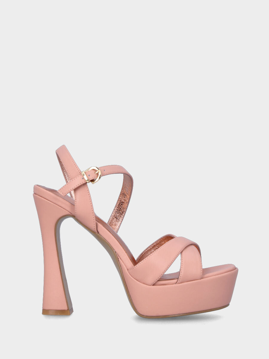 Sandalo rosa in pelle con fasce incrociate