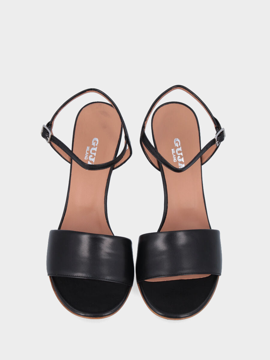 Sandalo con tacco nero in pelle con fascia
