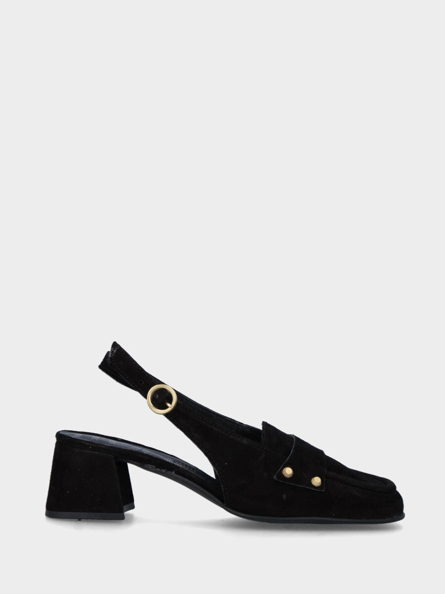 Mocassino a chanel in pelle nera con borchiette decorative