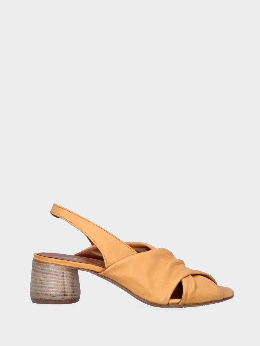 Yellow leather sandal with crossed straps