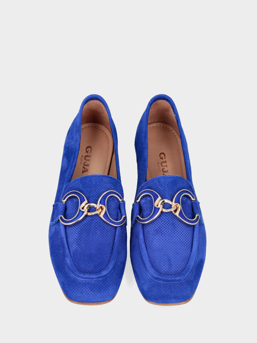 Mocassino blu in pelle con tomaia traforata
