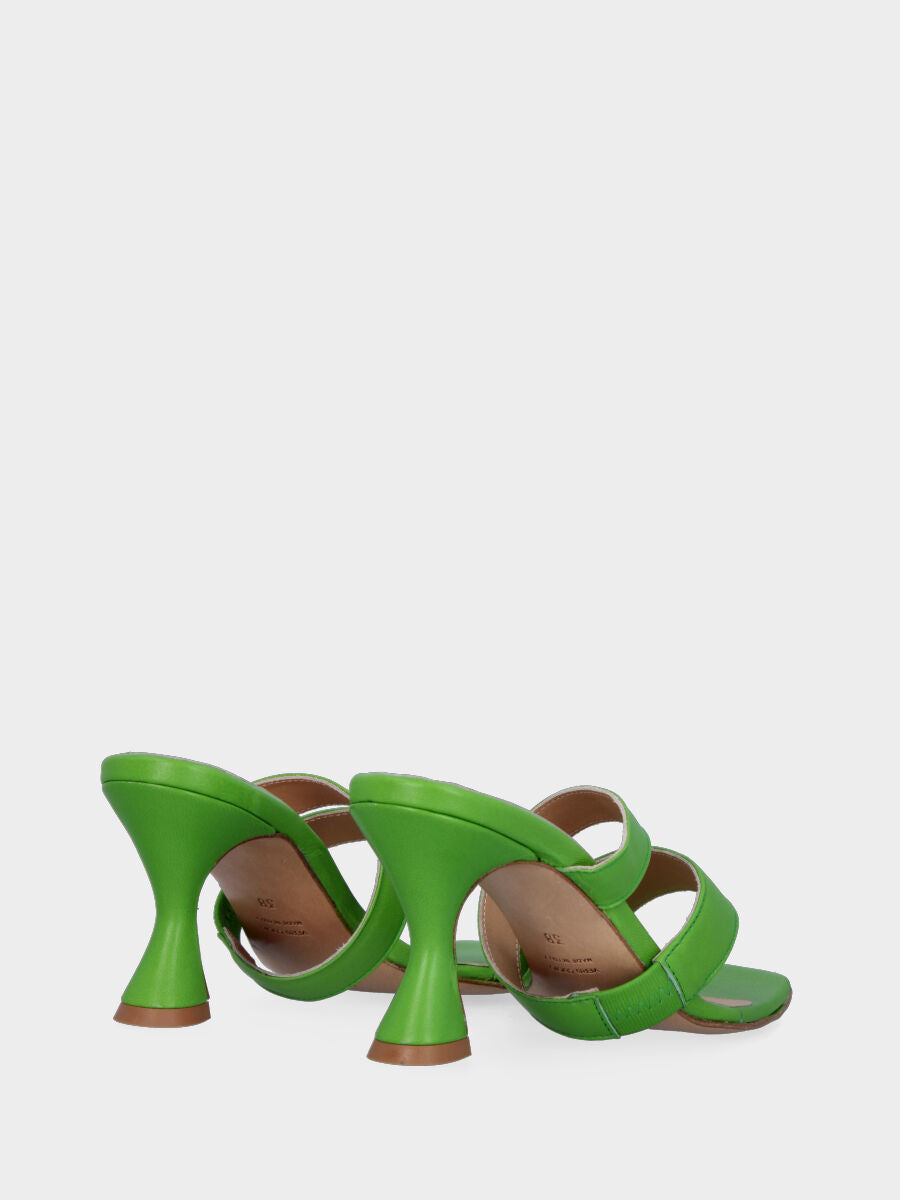 Sandalo verde in pelle con doppia fascia